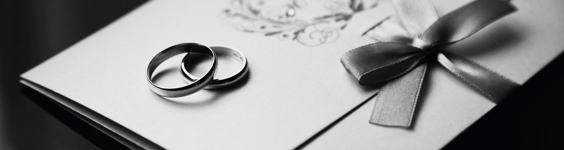 convites-de-casamento-clássicos|convite-de-casamento-clássico-com-aba-bico|convite-de-casamento-clássico-com-papel-metalizado|convite-de-casamento-clássico-com-forro-estampado|convite-de-casamento-clássico-com-dois-estilos-de-tipografia|convite-de-casamento-clássico-com-aba-bico|convite-de-casamento-clássico|envelope-e-convite-de-casamento-clássicos|convites de casamento clássicos