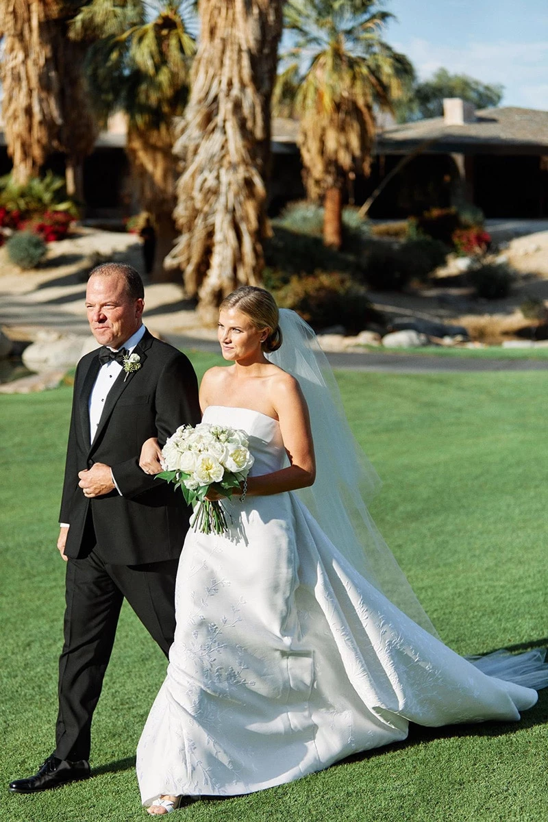 Música no cortejo de casamento