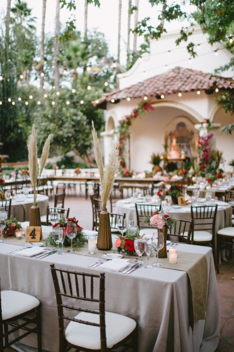 decoração de casamento com capim dos pampas