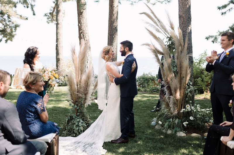 decoração de casamento com capim dos pampas
