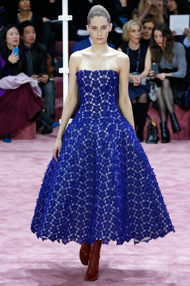 Dior Alta Costura Paris 2015 Vestido Azul Dior Alta Costura Paris 2015 Vestido Azul