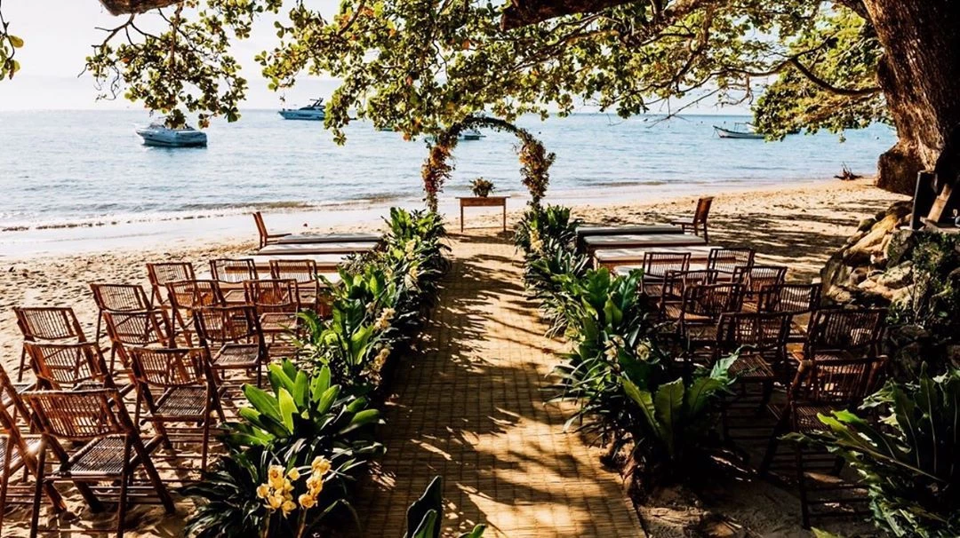 espaço para casamentos na praia
