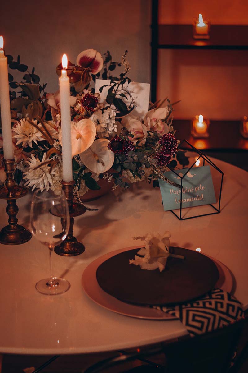 jantar Maju Silva e Kaique Costa 