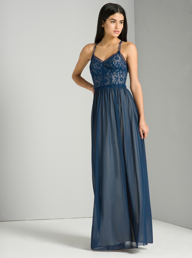 vestido-de-madrinha-azul-com-forro-nude
