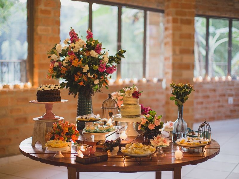 mesa-de-bolo-para-mini-wedding