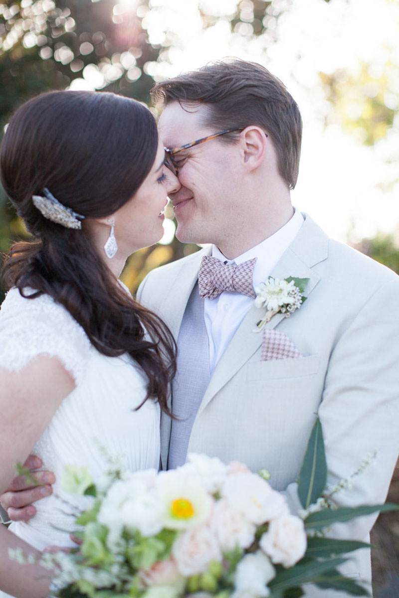 rabo de cavalo penteado para noiva com franja lateral