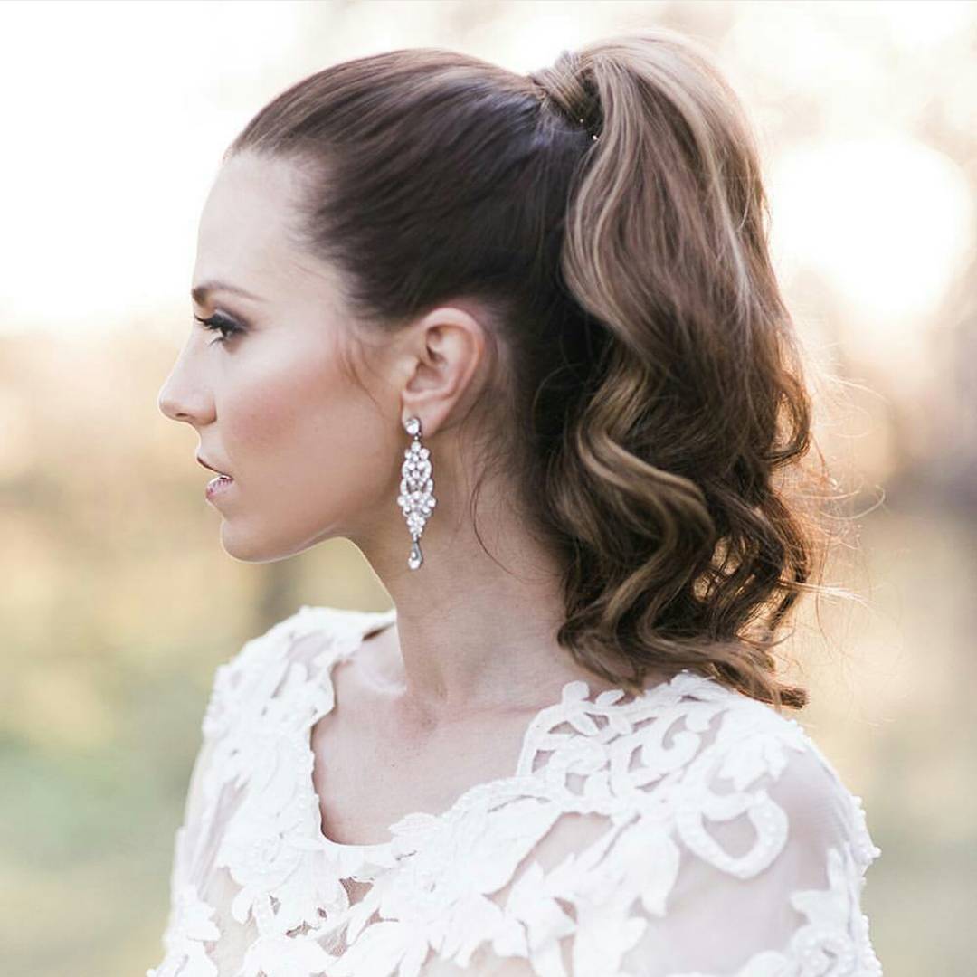 penteado para noiva rabo de cavalo com cachos