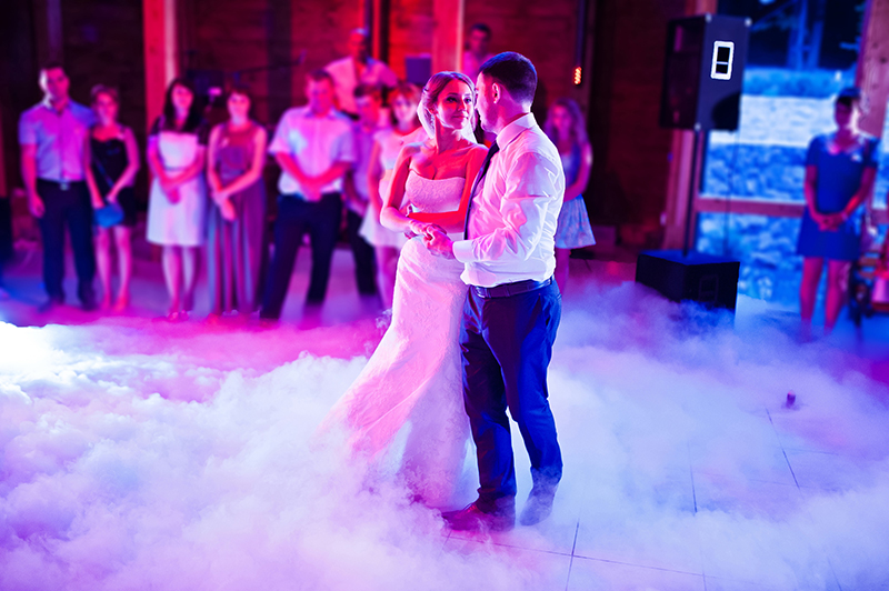 pista de dança bombando no casamento