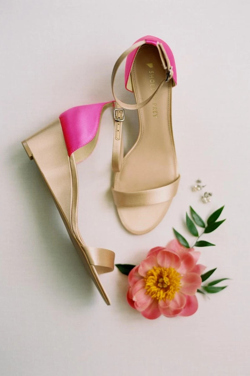 sapato para casamento no campo