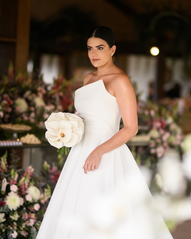 Tecidos para vestido de noiva 2025