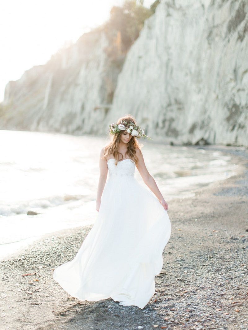vestido de noiva corte império com mangas delicadas