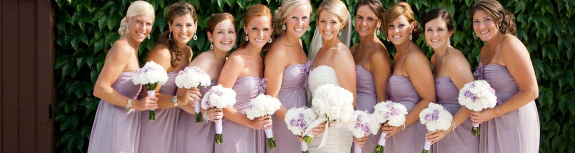 |||||||Madrinhas de casamento usando vestidos de festa longos lilás|vestidos-de-festa-longo-lilás-para-madrinha|vestidos-de-festa-longo-lilás-para-madrinha|