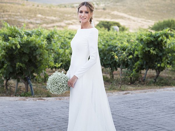|Vestido de noiva com manga da Cymbeline||Vestido de noiva com manga por Carol Hungria|Vestido de noiva com manga por Lucas Anderi|Vestido de noiva com manga por Lucas Anderi|Vestido de noiva com manga