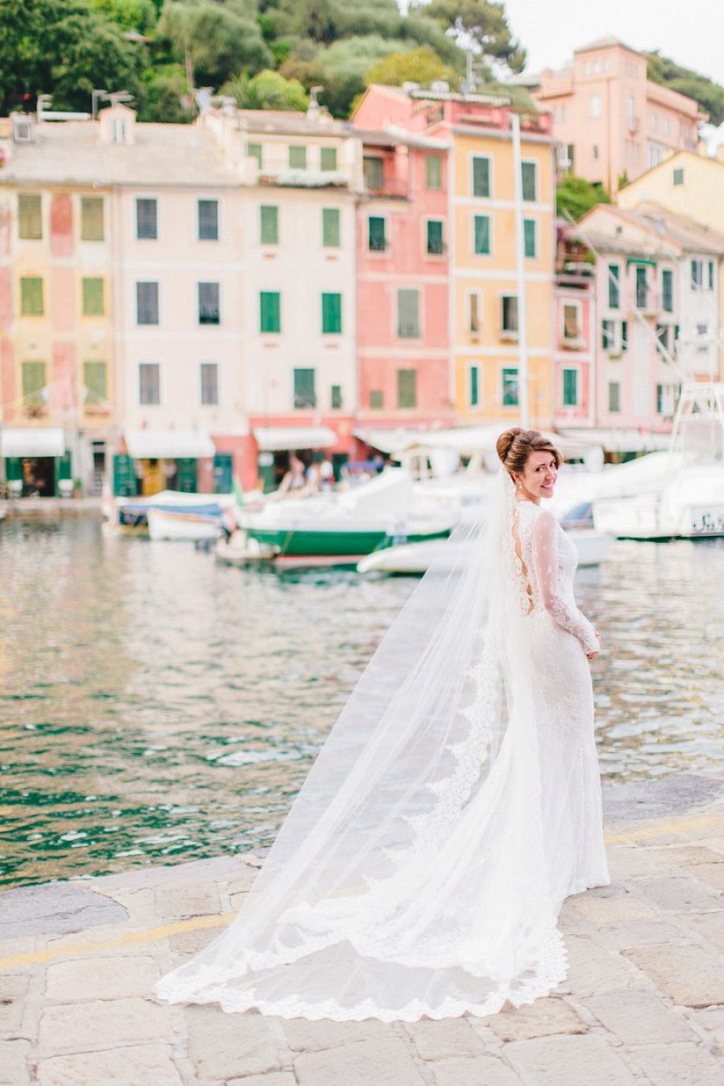 véu-de-noiva-com-bico-de-renda