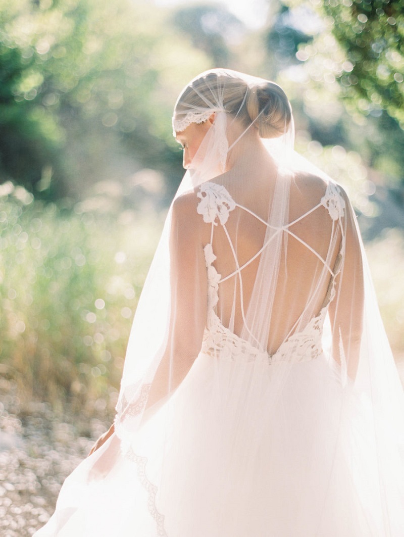 véu-de-noiva-estilo-mantilha