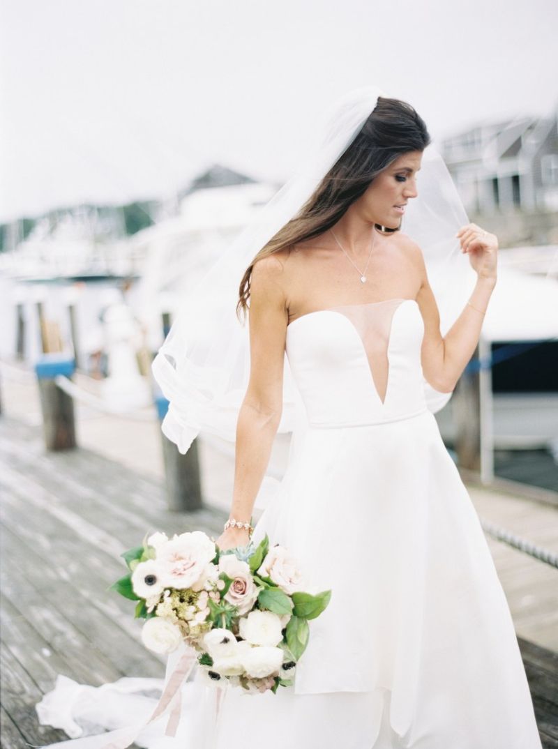 véu-de-noiva-médio